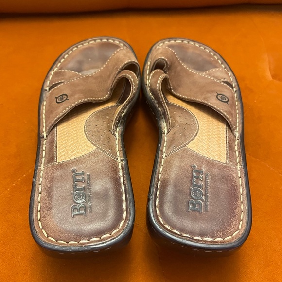 Born Brown Leather Sandals - Picture 5 of 11